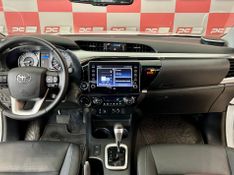 Toyota Hilux CD SRX 4×4 2.8 TDI 16V 2022/2023 PC VEÍCULOS SANTA CRUZ DO SUL / Carros no Vale