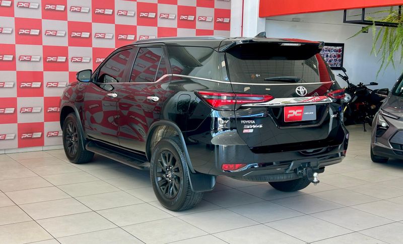 Toyota Hilux SW4 SRX 4×4 2.8 TDI 16V Dies 2021/2021 PC VEÍCULOS SANTA CRUZ DO SUL / Carros no Vale