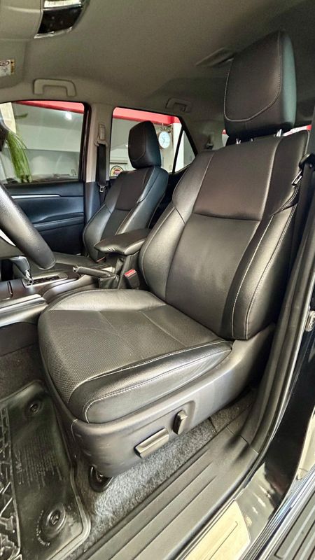 Toyota Hilux SW4 SRX 4×4 2.8 TDI 16V Dies 2021/2021 PC VEÍCULOS SANTA CRUZ DO SUL / Carros no Vale