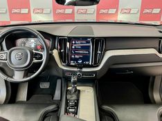 Volvo XC 60 T-5 INSCRIPTION 2.0 AWD 2019/2019 PC VEÍCULOS SANTA CRUZ DO SUL / Carros no Vale