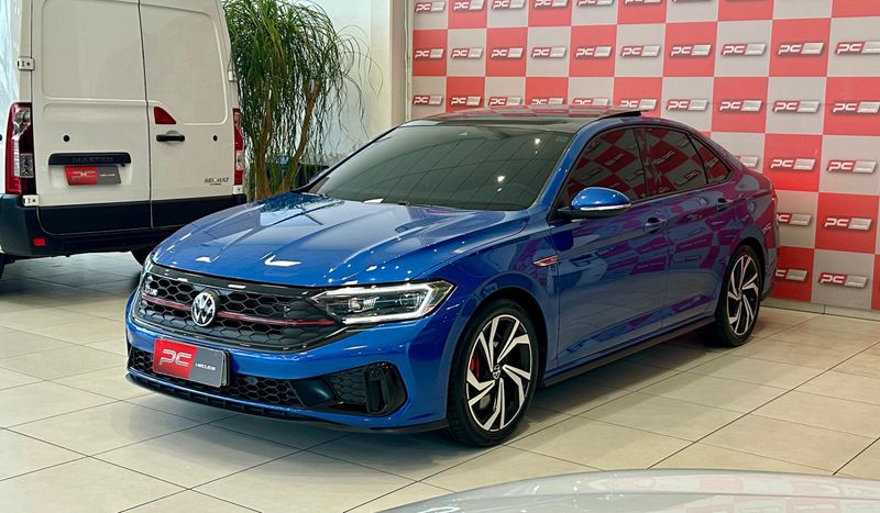 VOLKSWAGEN JETTA GLI 350 TSI 2.0 16V 2022/2023 PC VEÍCULOS SANTA CRUZ DO SUL / Carros no Vale