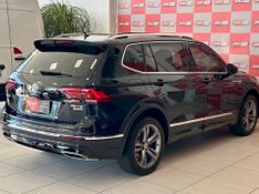VOLKSWAGEN TIGUAN Allspac R-Line 350 TSI 2.0 4×4 2020/2020 PC VEÍCULOS SANTA CRUZ DO SUL / Carros no Vale