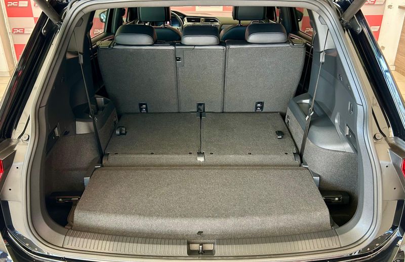 VOLKSWAGEN TIGUAN Allspac R-Line 350 TSI 2.0 4×4 2020/2020 PC VEÍCULOS SANTA CRUZ DO SUL / Carros no Vale