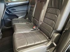 VOLKSWAGEN TIGUAN Allspac R-Line 350 TSI 2.0 4×4 2020/2020 PC VEÍCULOS SANTA CRUZ DO SUL / Carros no Vale