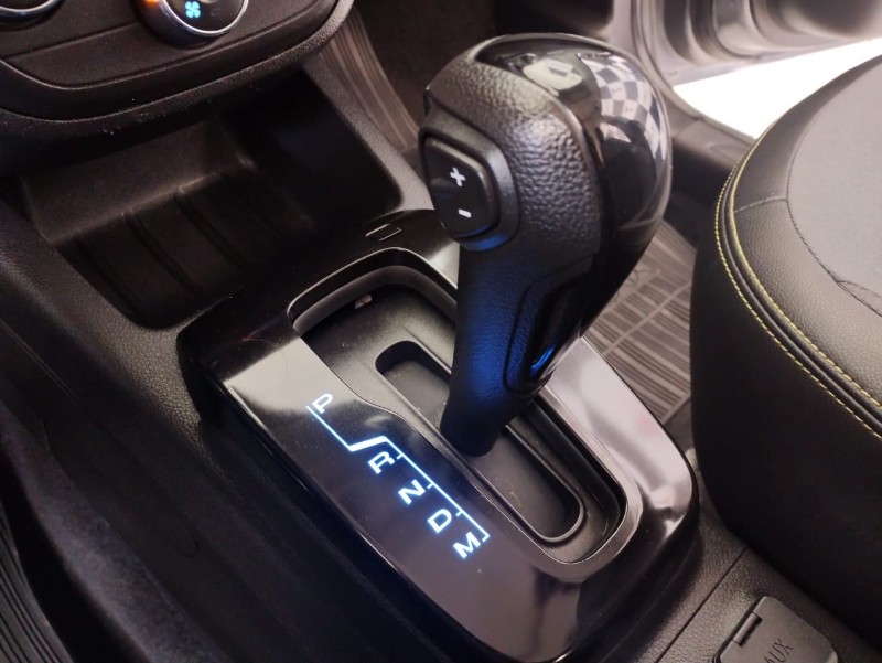 CHEVROLET SPIN 1.8 ACTIV 8V FLEX 4P AUT 2019/2019 TIAGO AUTOMÓVEIS VENÂNCIO AIRES / Carros no Vale