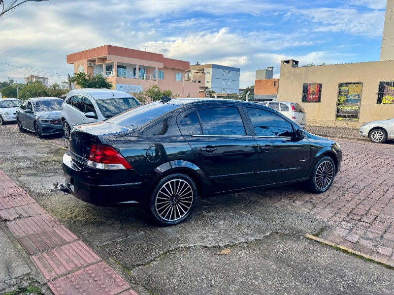 CHEVROLET VECTRA ELEGANCE 2.0 MPFI 8V FLEXPOWER MEC 2010/2010 AR MULTIMARCAS VENÂNCIO AIRES / Carros no Vale