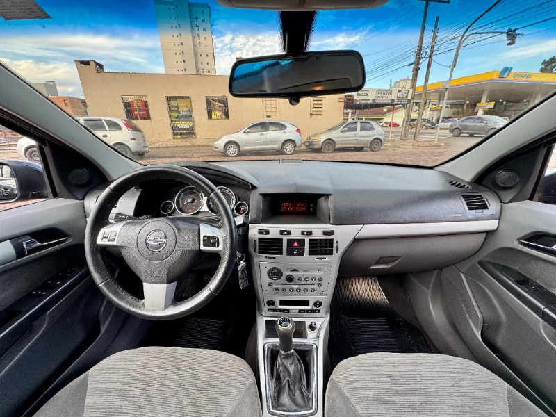 CHEVROLET VECTRA ELEGANCE 2.0 MPFI 8V FLEXPOWER MEC 2010/2010 AR MULTIMARCAS VENÂNCIO AIRES / Carros no Vale