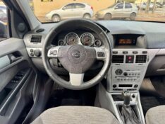 CHEVROLET VECTRA ELEGANCE 2.0 MPFI 8V FLEXPOWER MEC 2010/2010 AR MULTIMARCAS VENÂNCIO AIRES / Carros no Vale
