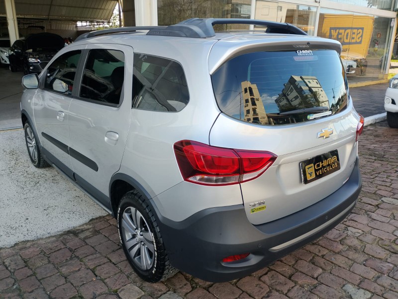 CHEVROLET SPIN 1.8 ACTIV 8V FLEX 4P AUTOMÁTICO /2019 CHIMA VEÍCULOS VENÂNCIO AIRES / Carros no Vale