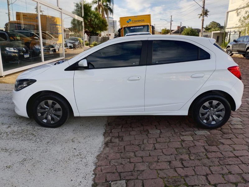CHEVROLET ONIX 1.0 JOY 8V /2019 CHIMA VEÍCULOS VENÂNCIO AIRES / Carros no Vale