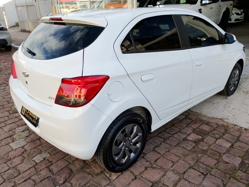 CHEVROLET ONIX 1.0 JOY 8V /2019 CHIMA VEÍCULOS VENÂNCIO AIRES / Carros no Vale