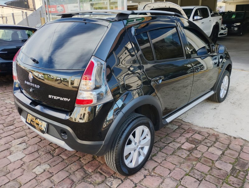 RENAULT SANDERO 1.6 STEPWAY 8V /2014 CHIMA VEÍCULOS VENÂNCIO AIRES / Carros no Vale