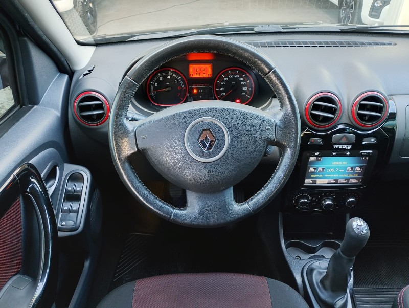 RENAULT SANDERO 1.6 STEPWAY 8V /2014 CHIMA VEÍCULOS VENÂNCIO AIRES / Carros no Vale
