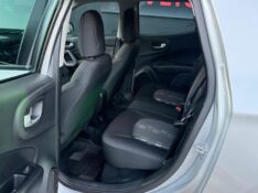 FIAT TORO FREEDOM 1.8 16V FLEX AUT. /2018 IDEAL VEÍCULOS LAJEADO / Carros no Vale