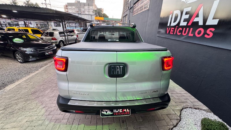 FIAT TORO FREEDOM 1.8 16V FLEX AUT. /2018 IDEAL VEÍCULOS LAJEADO / Carros no Vale