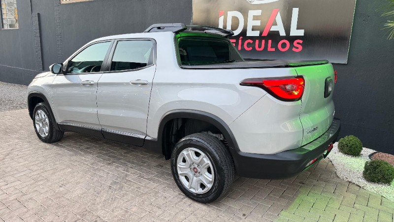 FIAT TORO FREEDOM 1.8 16V FLEX AUT. /2018 IDEAL VEÍCULOS LAJEADO / Carros no Vale