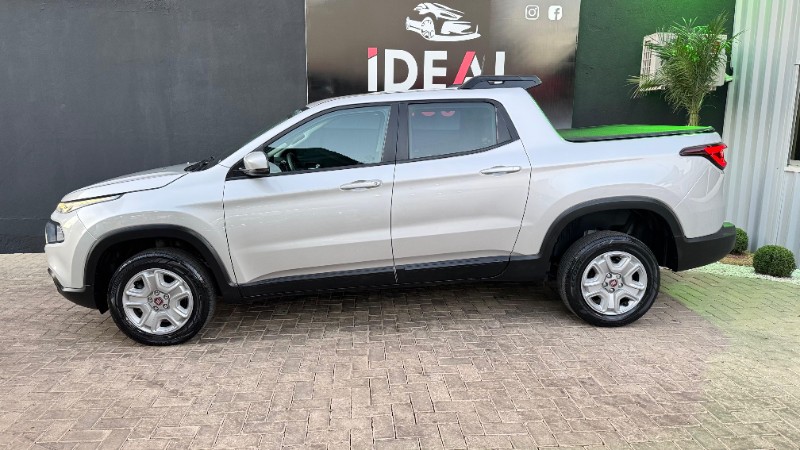 FIAT TORO FREEDOM 1.8 16V FLEX AUT. /2018 IDEAL VEÍCULOS LAJEADO / Carros no Vale