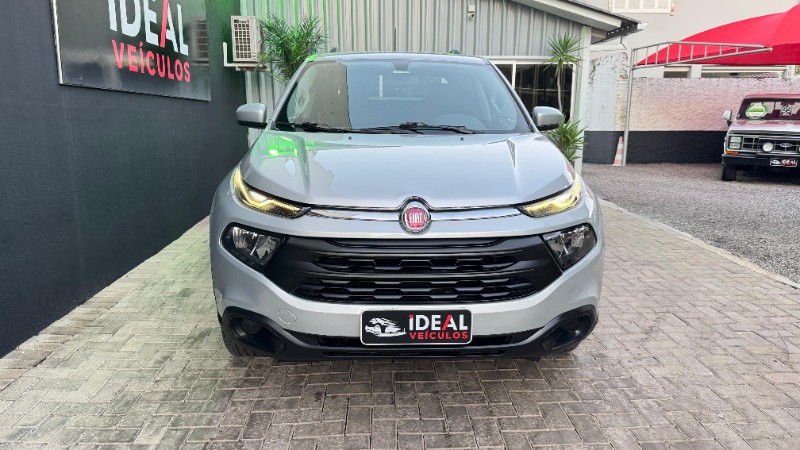 FIAT TORO FREEDOM 1.8 16V FLEX AUT. /2018 IDEAL VEÍCULOS LAJEADO / Carros no Vale
