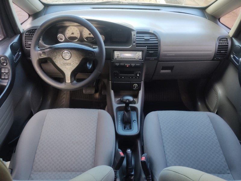 CHEVROLET ZAFIRA EXPRESSION 2.0 2008/2008 ALTERNATIVA VEÍCULOS LAJEADO / Carros no Vale