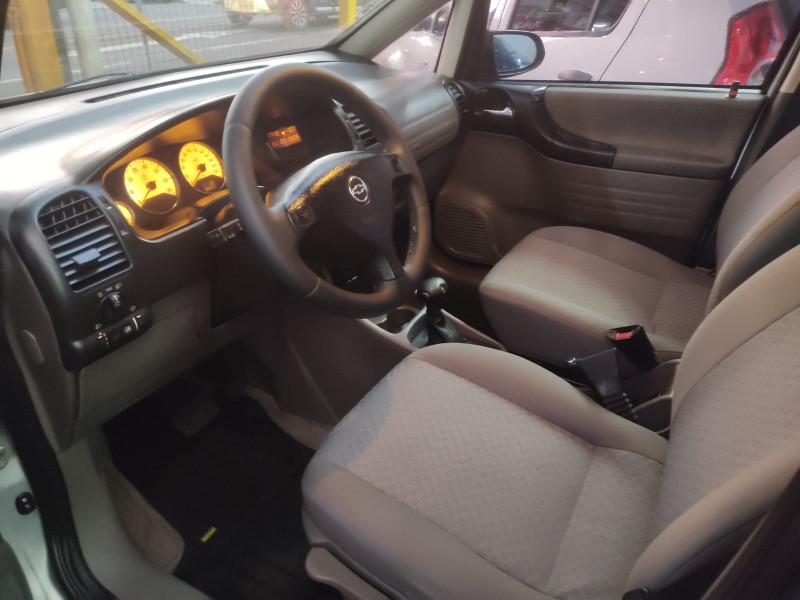 CHEVROLET ZAFIRA EXPRESSION 2.0 2008/2008 ALTERNATIVA VEÍCULOS LAJEADO / Carros no Vale