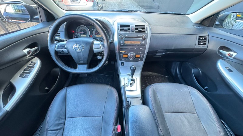 TOYOTA COROLLA XRS 2.0 /2013 IDEAL VEÍCULOS LAJEADO / Carros no Vale