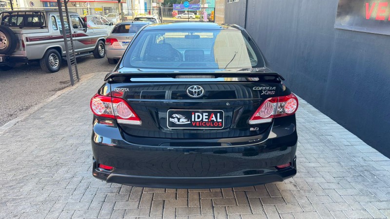 TOYOTA COROLLA XRS 2.0 /2013 IDEAL VEÍCULOS LAJEADO / Carros no Vale