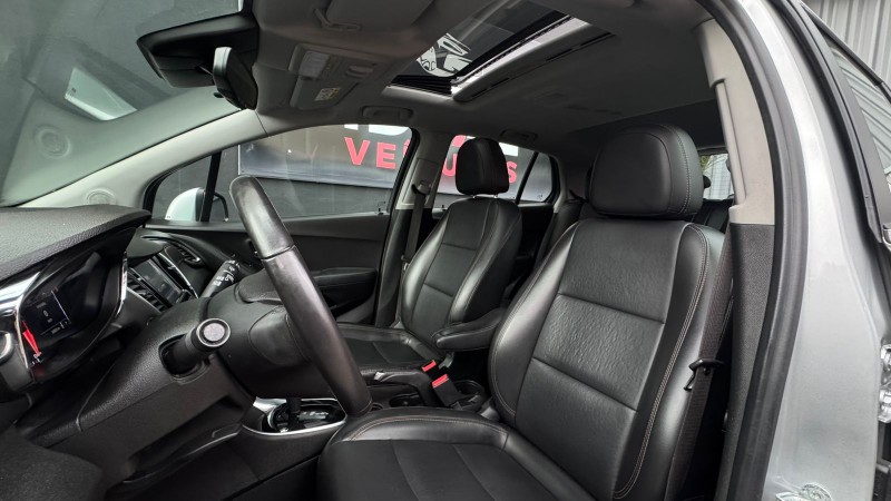 CHEVROLET TRACKER PREMIER 1.4 TURBO /2018 IDEAL VEÍCULOS LAJEADO / Carros no Vale
