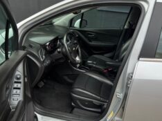 CHEVROLET TRACKER PREMIER 1.4 TURBO /2018 IDEAL VEÍCULOS LAJEADO / Carros no Vale