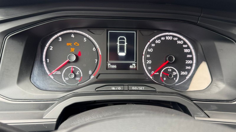VOLKSWAGEN POLO 1.0 /2022 IDEAL VEÍCULOS LAJEADO / Carros no Vale
