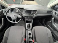 VOLKSWAGEN POLO 1.0 /2022 IDEAL VEÍCULOS LAJEADO / Carros no Vale