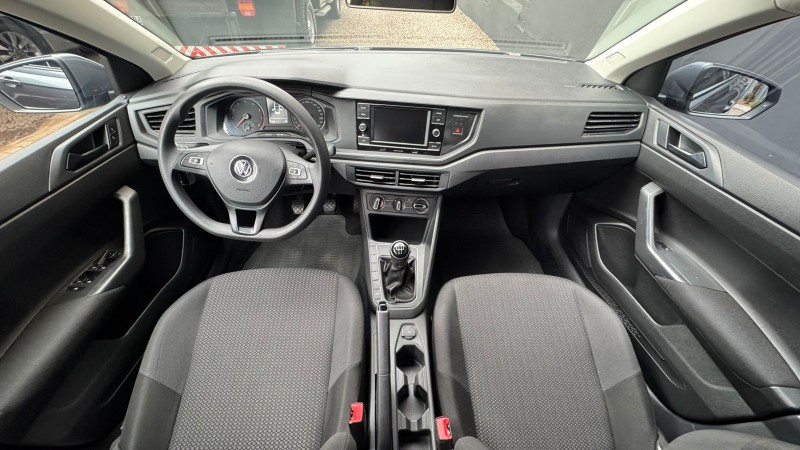 VOLKSWAGEN POLO 1.0 /2022 IDEAL VEÍCULOS LAJEADO / Carros no Vale