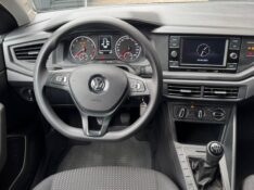 VOLKSWAGEN POLO 1.0 /2022 IDEAL VEÍCULOS LAJEADO / Carros no Vale