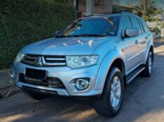 MITSUBISHI PAJERO DAKAR 3.2 4X4 T.I DIES 2015/2015 STOPCAR MULTIMARCAS ESTRELA / Carros no Vale