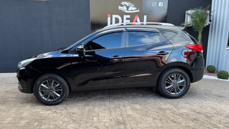 HYUNDAI IX35 2.0 GL /2018 IDEAL VEÍCULOS LAJEADO / Carros no Vale