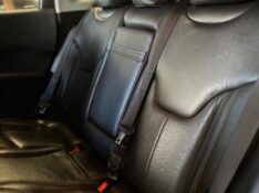 JEEP COMPASS 2.0 16V FLEX SPORT AUTOMÁTICO 2018/2018 JM AUTOMÓVEIS VENÂNCIO AIRES / Carros no Vale