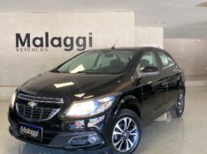 CHEVROLET ONIX 1.4 AT LTZ 2014/2015 MALAGGI VEÍCULOS ENCANTADO / Carros no Vale
