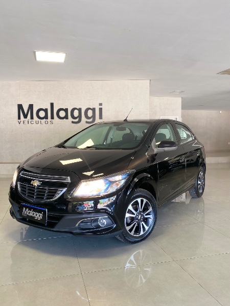 CHEVROLET ONIX 1.4 AT LTZ 2014/2015 MALAGGI VEÍCULOS ENCANTADO / Carros no Vale