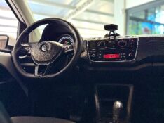 VOLKSWAGEN UP! 1.0 MPI MOVE IMOTION 12V 2017/2018 MALAGGI VEÍCULOS ENCANTADO / Carros no Vale