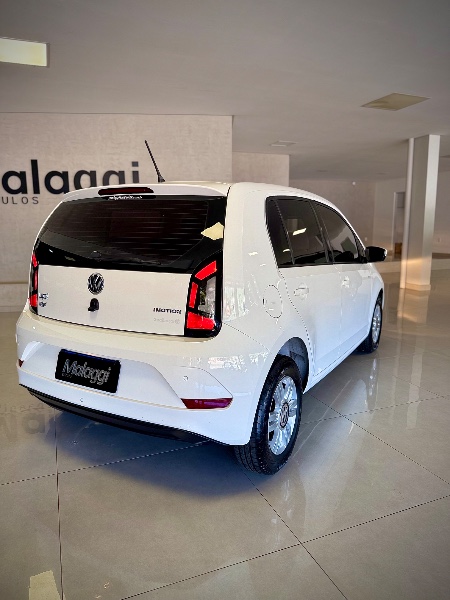 VOLKSWAGEN UP! 1.0 MPI MOVE IMOTION 12V 2017/2018 MALAGGI VEÍCULOS ENCANTADO / Carros no Vale