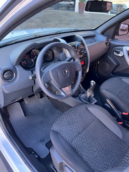 RENAULT OROCH EXPRESSION 1.6 FLEX 2021/2022 BOSCO AUTOMÓVEIS GUAPORÉ / Carros no Vale