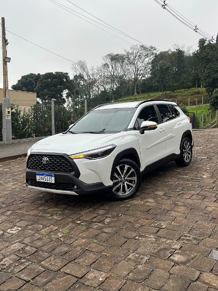 TOYOTA COROLLA CROSS XRE 2.0 16V FLEX AUT. 2022/2022 BOSCO AUTOMÓVEIS GUAPORÉ / Carros no Vale