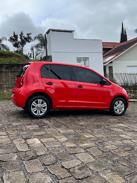 VOLKSWAGEN UP! 1.0 TAKE 12V 2015/2015 BOSCO AUTOMÓVEIS GUAPORÉ / Carros no Vale