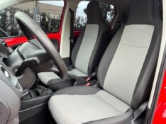 VOLKSWAGEN UP! 1.0 TAKE 12V 2015/2015 BOSCO AUTOMÓVEIS GUAPORÉ / Carros no Vale