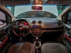 FIAT UNO SPORTING 1.4 2013 2012/2013 TS VEÍCULOS ANTA GORDA / Carros no Vale