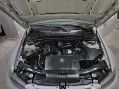 BMW 320i 2.0 2010/2010 TS VEÍCULOS ANTA GORDA / Carros no Vale