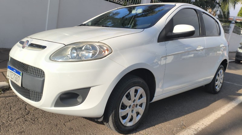 FIAT PALIO 1.0 ATTRACTIVE 8V 2012/2013 ADRIANO VEÍCULOS CRUZEIRO DO SUL / Carros no Vale