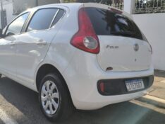 FIAT PALIO 1.0 ATTRACTIVE 8V 2012/2013 ADRIANO VEÍCULOS CRUZEIRO DO SUL / Carros no Vale