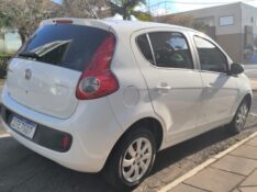 FIAT PALIO 1.0 ATTRACTIVE 8V 2012/2013 ADRIANO VEÍCULOS CRUZEIRO DO SUL / Carros no Vale