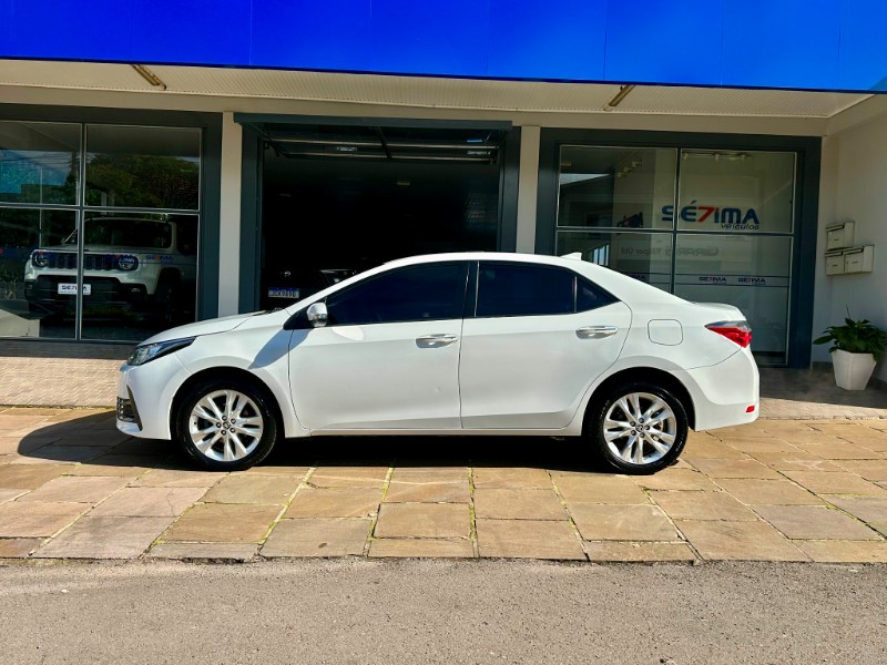TOYOTA COROLLA XEI 2.0 16V FLEX AUT. 2017/2018 SÉTIMA VEÍCULOS GUAPORÉ / Carros no Vale