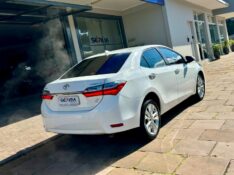 TOYOTA COROLLA XEI 2.0 16V FLEX AUT. 2017/2018 SÉTIMA VEÍCULOS GUAPORÉ / Carros no Vale